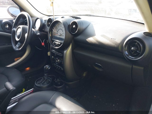 2014 MINI COOPER COUNTRYMAN VIN: WMWZB3C50EWR37703