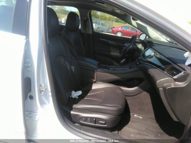 1G4ZS5SS3HU173766 Buick Lacrosse Premium