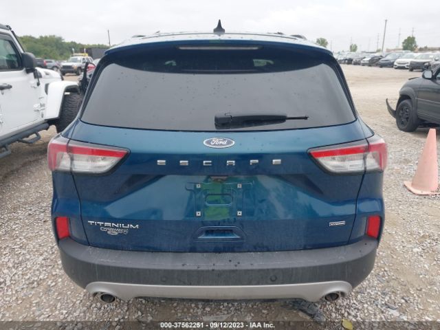 1FMCU0DZ5LUB62581 Ford Escape Titanium Hybrid