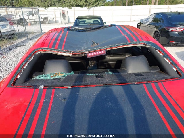 Dodge Challenger 392 Hemi Scat Pack Shaker 2016 2C3CDZFJ1GH349913 Image 6