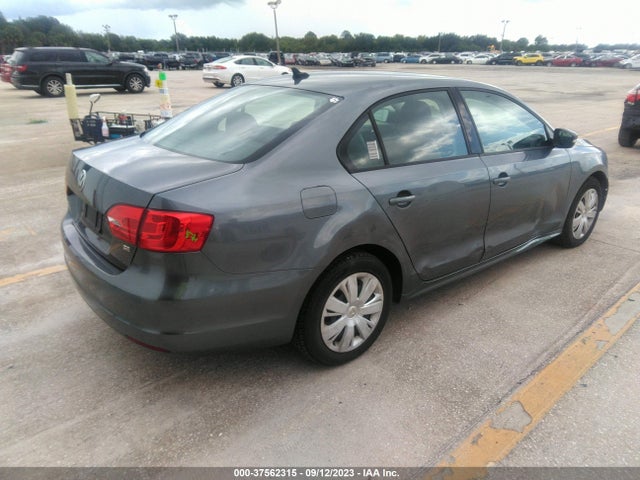 3VWD07AJ4EM371939 Volkswagen Jetta Sedan Se