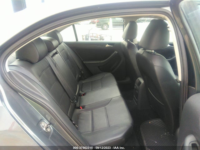 3VWD07AJ4EM371939 Volkswagen Jetta Sedan Se