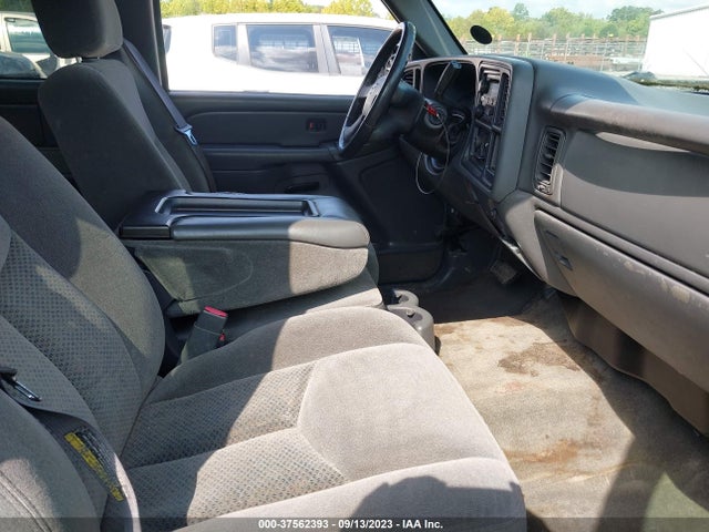 2005 CHEVROLET SILVERADO 1500 LS VIN: 1GCEC19Z85Z261268