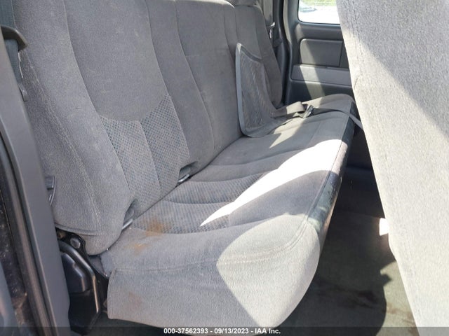 2005 CHEVROLET SILVERADO 1500 LS VIN: 1GCEC19Z85Z261268
