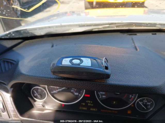 WBA3C1C55FP852388 BMW 3 Series 328i