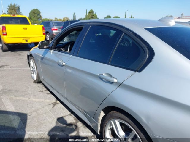 WBA3C1C55FP852388 BMW 3 Series 328i