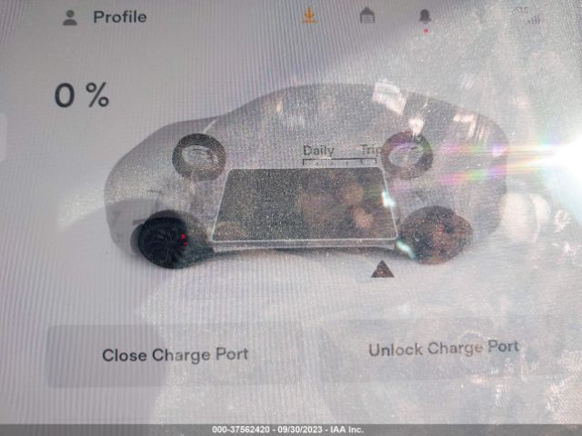 7SAYGDEF3NF390719 Tesla Model Y Performance