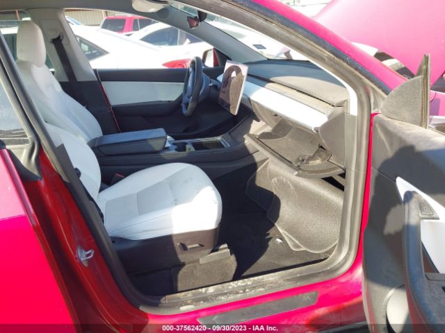7SAYGDEF3NF390719 Tesla Model Y Performance
