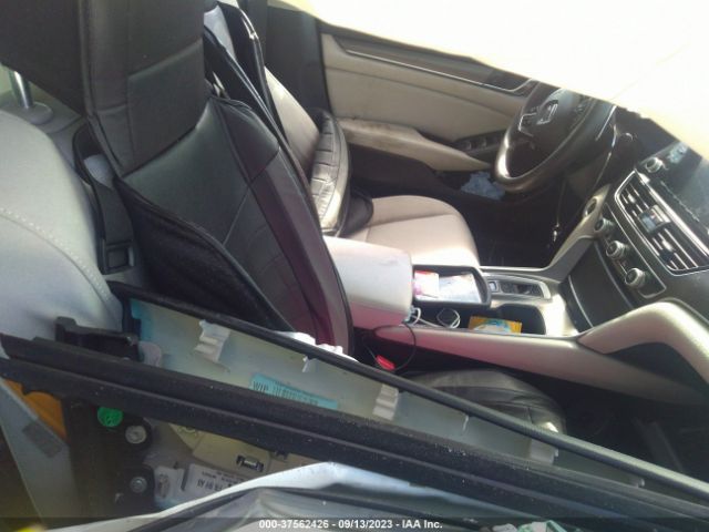 1HGCV3F18JA016864 Honda ACCORD HYBRID