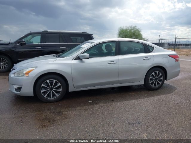 1N4AL3AP0EC118215 Nissan Altima 2.5 S