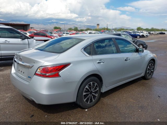 1N4AL3AP0EC118215 Nissan Altima 2.5 S
