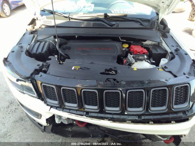 3C4NJDDBXKT799281 Jeep Compass Trailhawk
