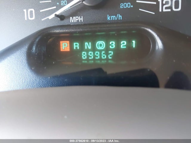 2001 BUICK CENTURY CUSTOM VIN: 2G4WS52J311331177
