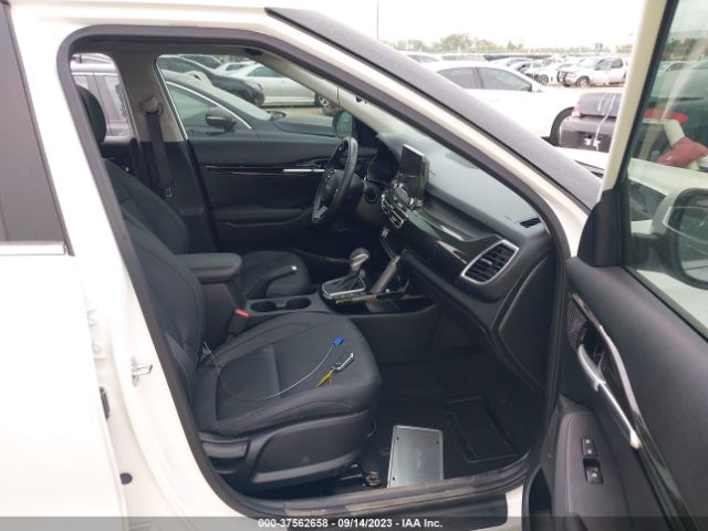 KNDERCAAXN7320560 KIA SELTOS EX