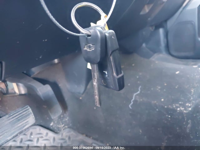 2017 CHEVROLET SILVERADO 1500 LT VIN: 1GCRCREC5HZ185269