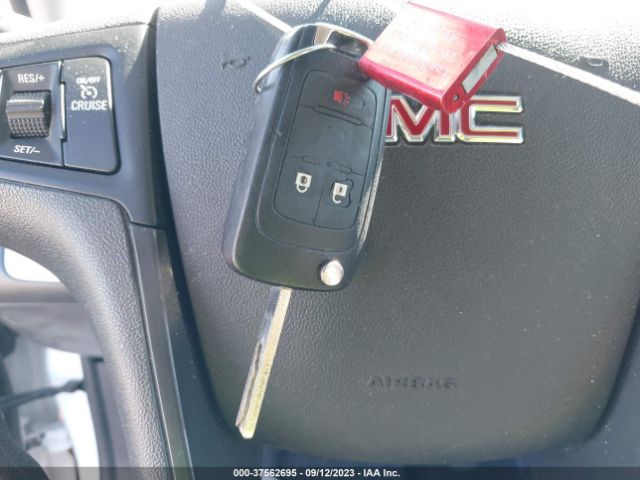 2GKALMEK6G6137513 GMC Terrain Sle