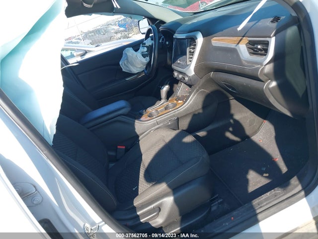 GMC ACADIA SLE 2019 1GKKNSLA0KZ268897 Image 5