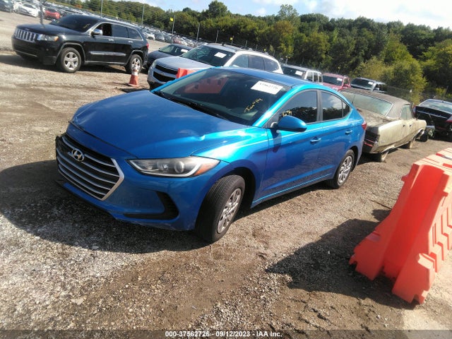 Hyundai ELANTRA SE 2017 KMHD74LF2HU109113 Image 2