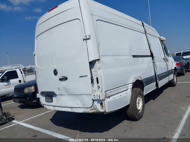 Mercedes-Benz Sprinter 2500 High Roof V6 2019 WD3PF1CDXKP149361 Image 4
