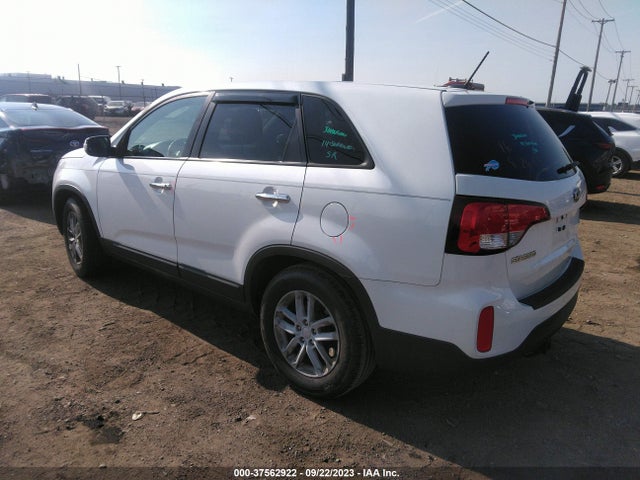 KIA SORENTO LX 2014 5XYKT3A67EG458768 Image 3