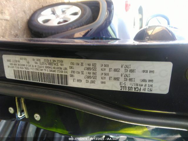 3C4NJDBB8JT418772 Jeep Compass Latitude
