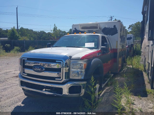 2015 Ford F-450, VIN: 1FD0X4HT3FED32166