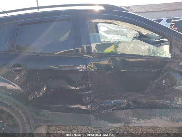 2018 FORD ESCAPE SE VIN: 1FMCU9GD0JUC75372