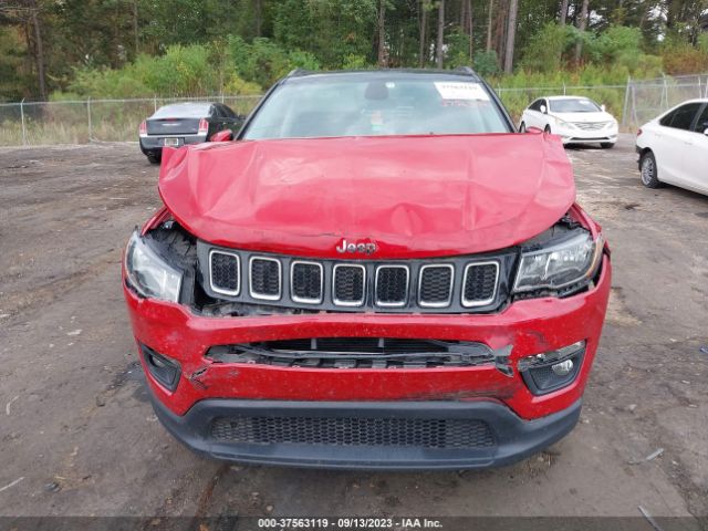 3C4NJCBB7JT441485 Jeep Compass Latitude