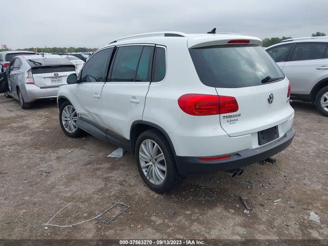 WVGAV7AX9FW508592 Volkswagen Tiguan Sel