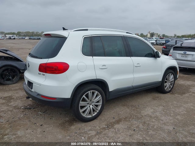 WVGAV7AX9FW508592 Volkswagen Tiguan Sel