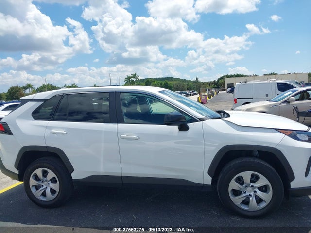 Toyota RAV4 LE 2022 2T3H1RFV1NW233914 Image 13