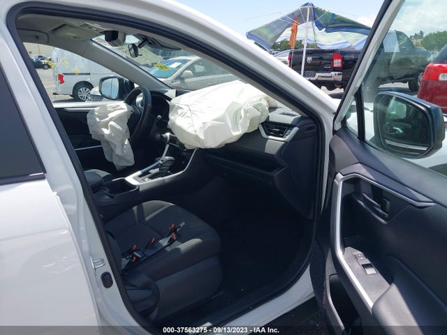 Toyota RAV4 LE 2022 2T3H1RFV1NW233914 Image 5