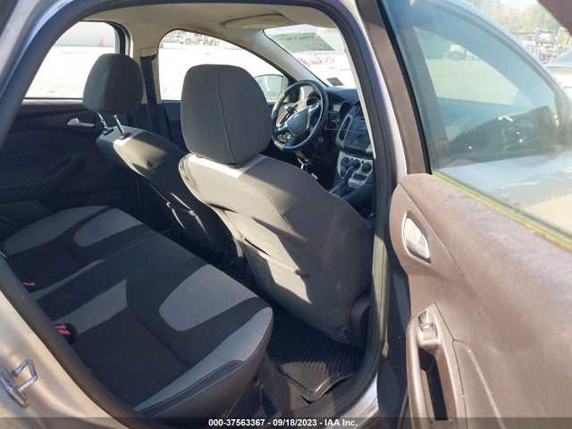 2014 FORD FOCUS SE VIN: 1FADP3F23EL403179