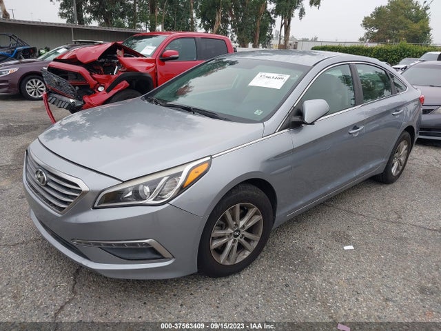 2015 HYUNDAI SONATA 2.4L SE VIN: 5NPE24AF2FH173072