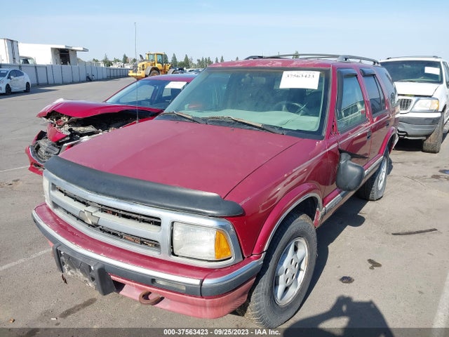 1996 CHEVROLET BLAZER VIN: 1GNDT13WXT2255706