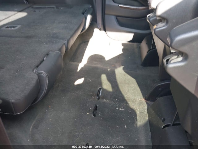 Chevrolet Suburban Lt 2015 1GNSKJKC2FR170761 Image 8