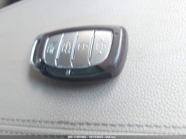 2018 HYUNDAI SONATA SEL VIN: 5NPE34AF2JH674078