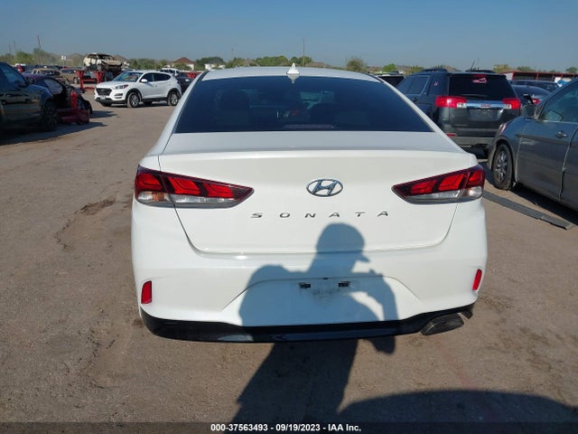 Hyundai SONATA SEL 2018 5NPE34AF2JH674078 Image 16