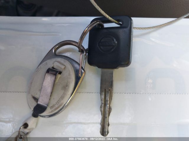 3N6CM0KN8FK731672 Nissan Nv200 S