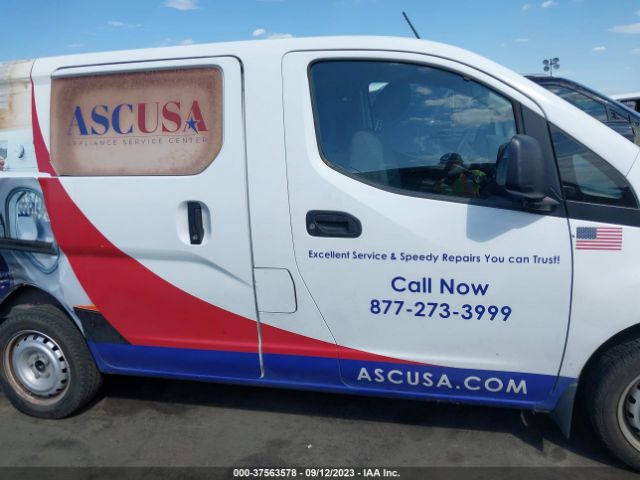 3N6CM0KN8FK731672 Nissan Nv200 S