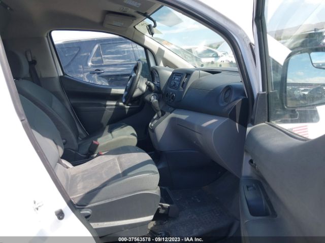 3N6CM0KN8FK731672 Nissan Nv200 S