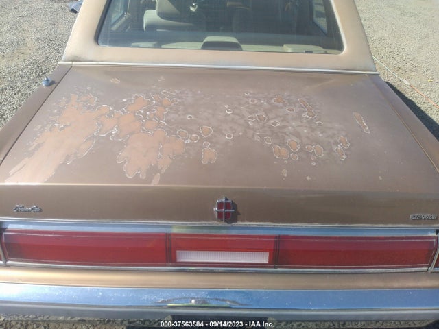 1986 LINCOLN TOWN CAR VIN: 1LNBP96F4GY733664