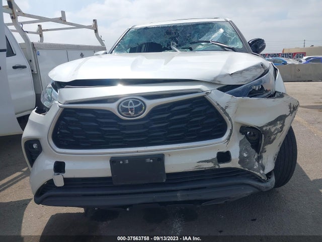 Toyota Highlander L/le 2021 5TDZZRAH0MS055640 Image 13