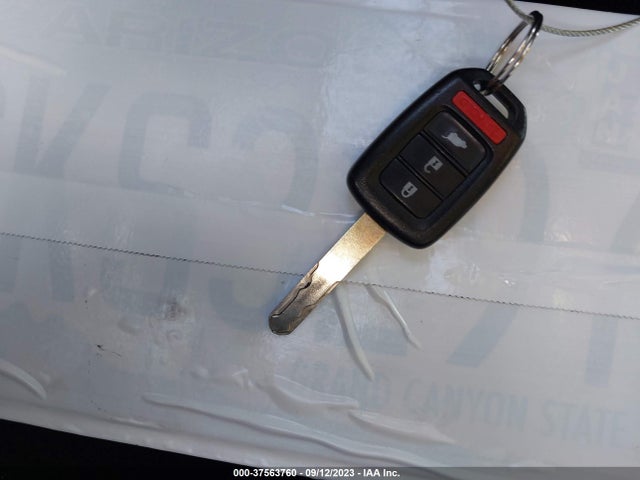 Honda CR-V LX 2017 7FARW5H33HE007186 Image 3