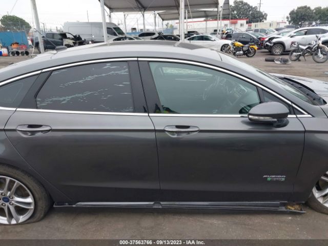 3FA6P0SU5GR304530 Ford Fusion Energi Titanium