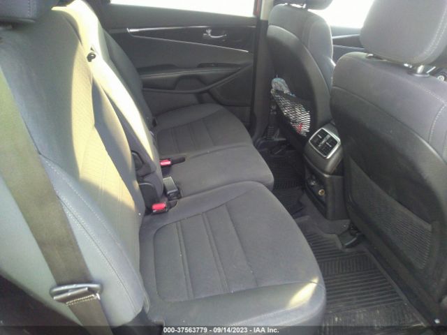 5XYPG4A32GG098477 KIA SORENTO LX