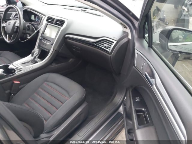 3FA6P0HD4ER185129 Ford FUSION SE