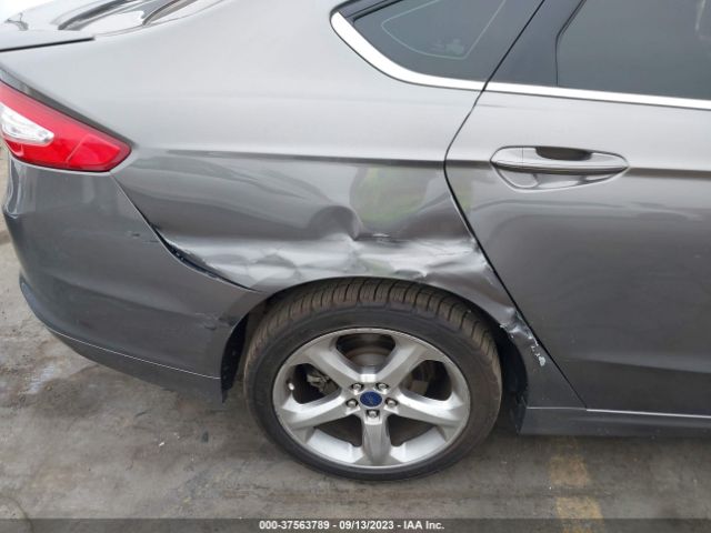 3FA6P0HD4ER185129 Ford FUSION SE