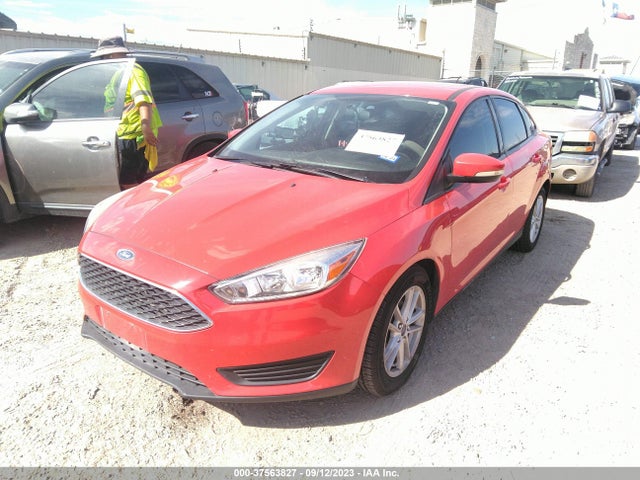 Ford FOCUS SE 2017 1FADP3F29HL328735 Image 2