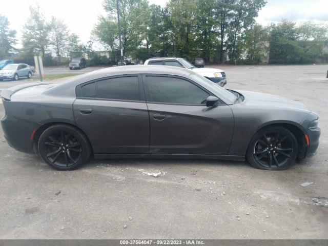 2C3CDXBG2JH206619 Dodge Charger Sxt